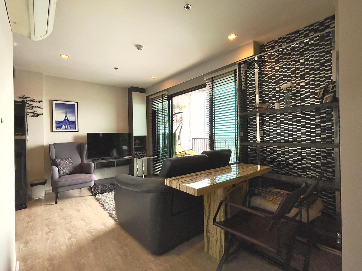 The Base Deluxe Kingsize Pattaya Exterior foto