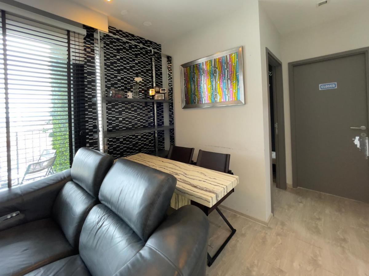 The Base Deluxe Kingsize Pattaya Exterior foto